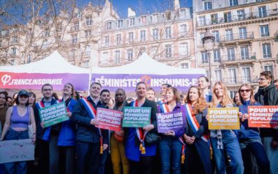 ✊💜 120 000 personnes à Paris aujourd’hui pour le 8mars !